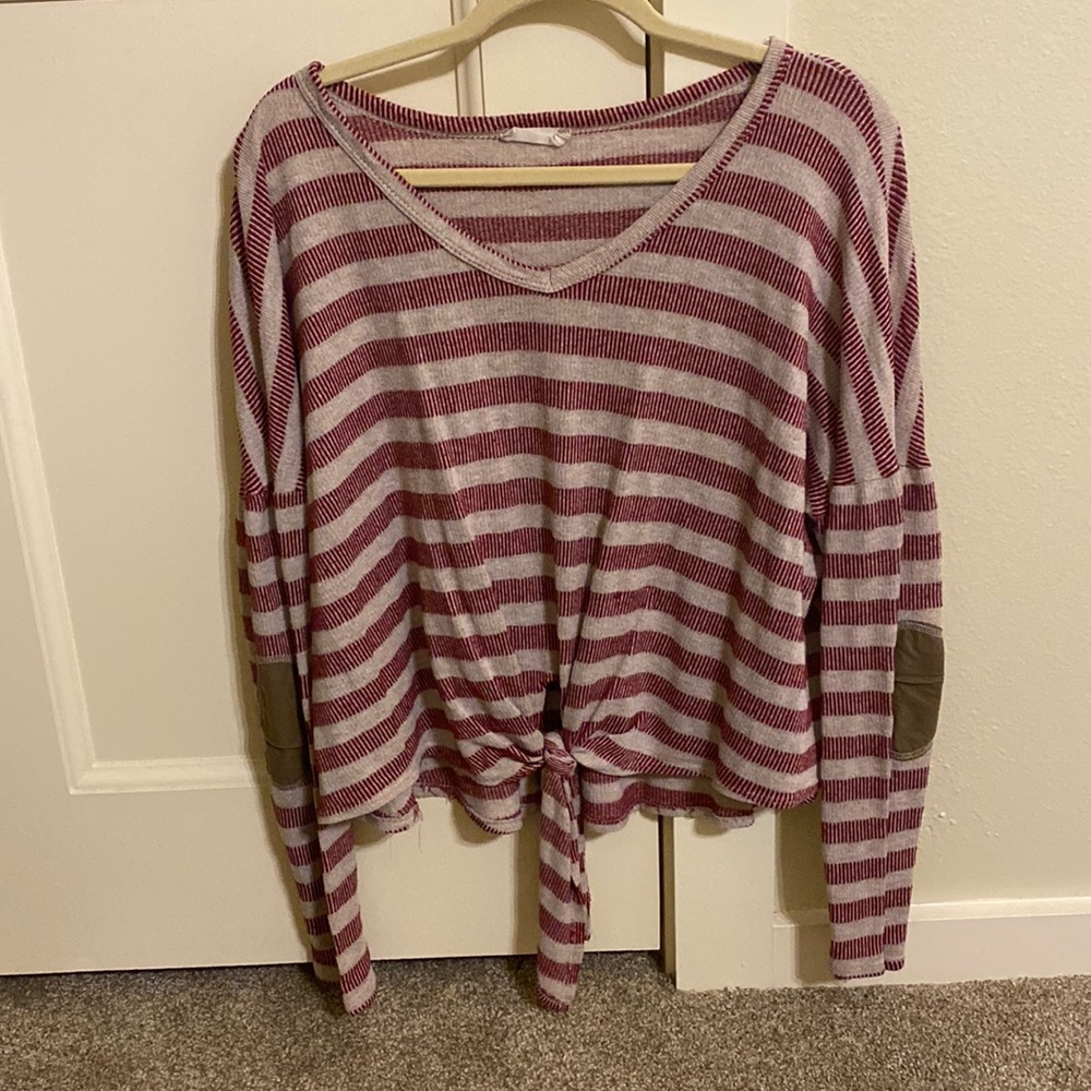 super cute shirt that’s perfect for christmas!!